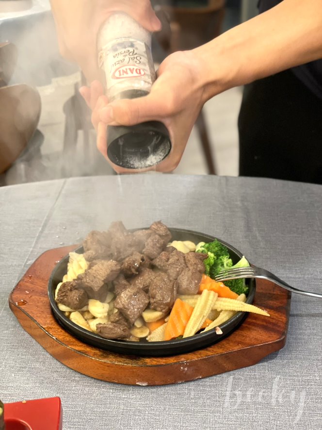 竹北熱炒推薦 | 草地囡仔複合式熱炒必吃推薦