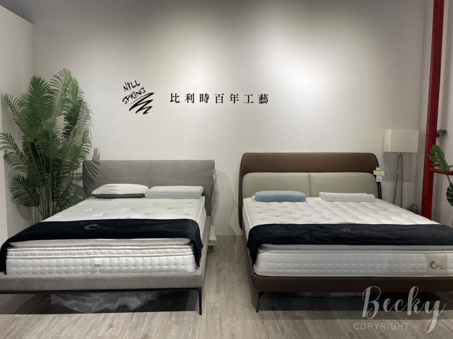 新竹家具封館出清特賣會 | 床墊直接試躺，買一床送一床