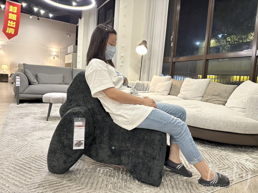 新竹家具封館出清特賣會 | 床架及其他家具可以一起看
